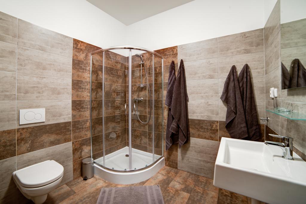 Penzion Královská Cesta Brno Habitación foto
