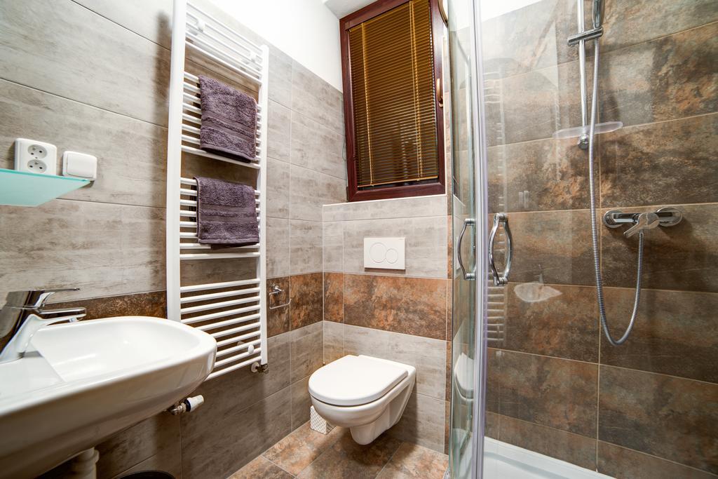 Penzion Královská Cesta Brno Habitación foto