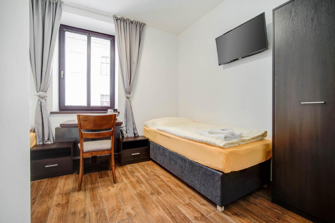Penzion Královská Cesta Brno Exterior foto